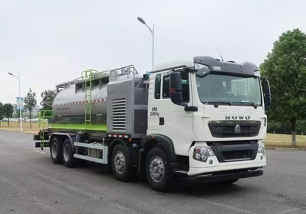 抑尘雾炮车