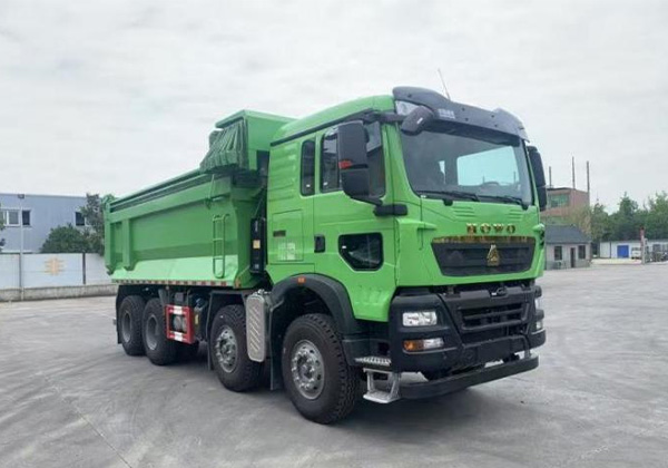 自卸汽车