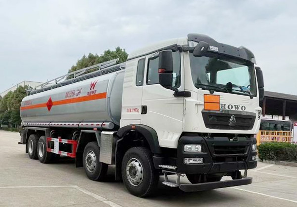 运油车